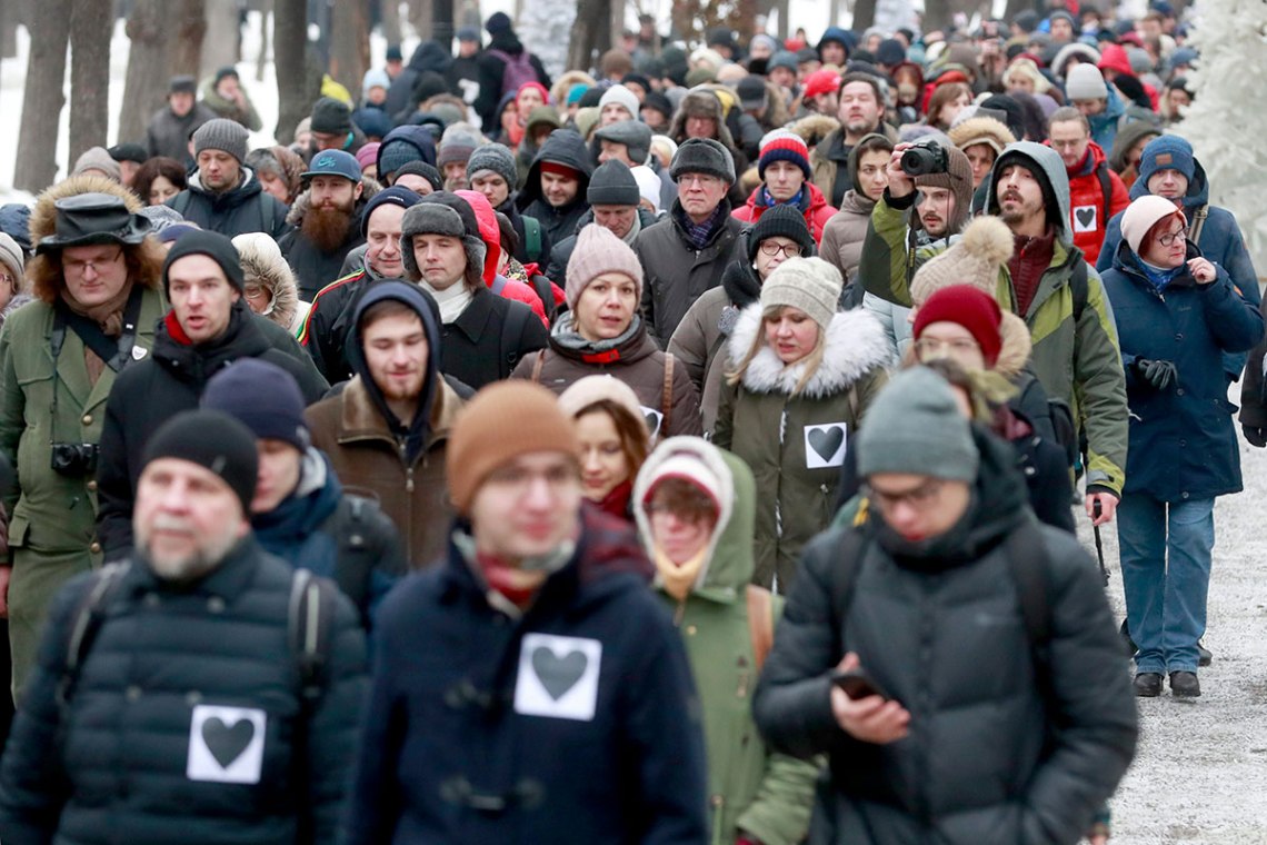 123 1 В Москве и Питере прошли несогласованные марши